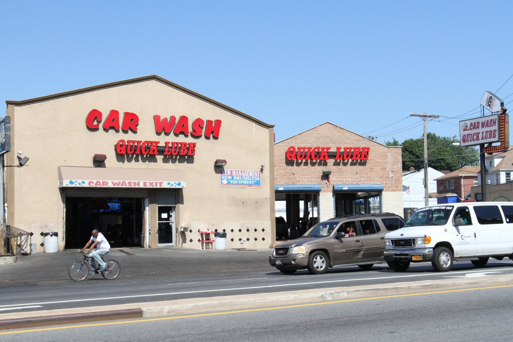 It’s Been TwentyFive Years Since Restaurant Workers Got a Raise Talk